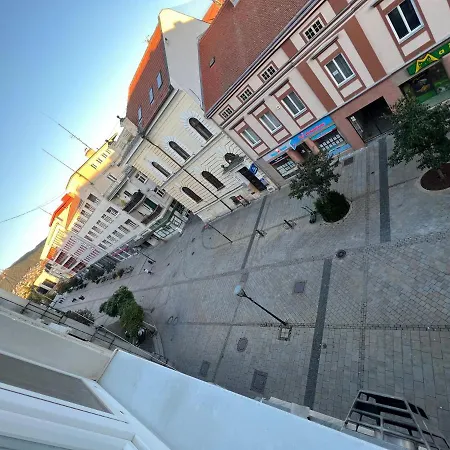 -self-check- Downtown * Nitra